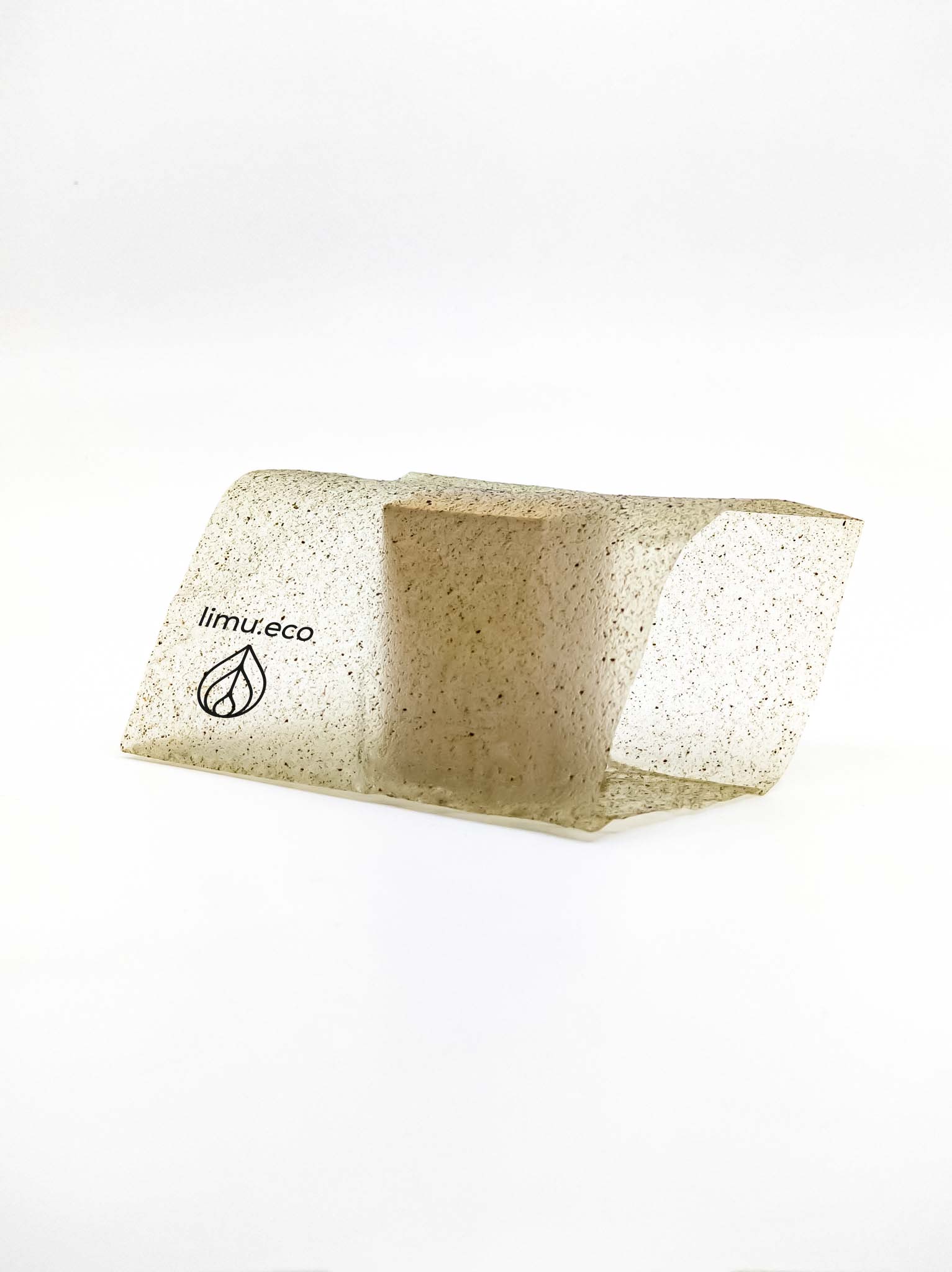 Manufactured film with Demo_Köper in the middle